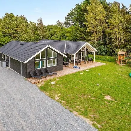 Sleeps 16 Pool Wifi * Vejby Strand